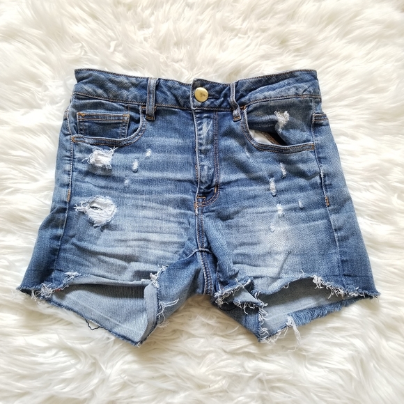 American Eagle Distressed Hi Rise Shortie - Picture 1 of 8